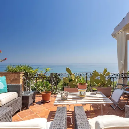 Prázdninový dům Terrazza Del Sud By Interhome *